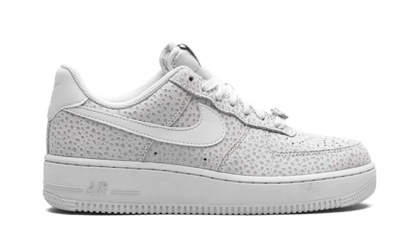 Nike Lifestyle AIR FORCE 1 '07 WMNS 'Grey'